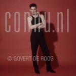 13-05-1978 Robert Gordon at studio in Amsterdam.

[keywords]Posed, Full Length[/keywords]